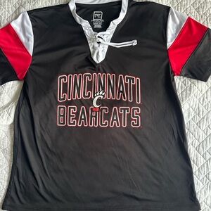 Pro Edge Black and Red Cincinnati Bearcats women’s shirt